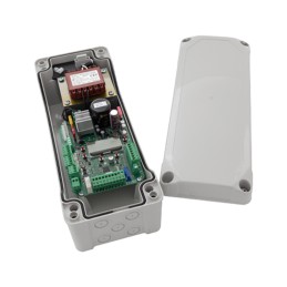 ROGER F70/IPU36/BOX/SL CONTROLLER DIGITALE 36V PER LA GESTIONE DI 2 MOTORI BATTENTE BRUSHLESS